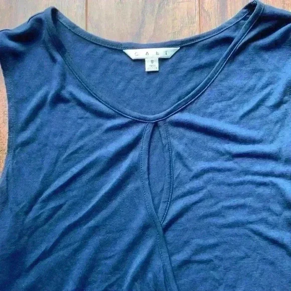 Cabi Blue tank top keyhole front super soft small - Picture 3 of 3